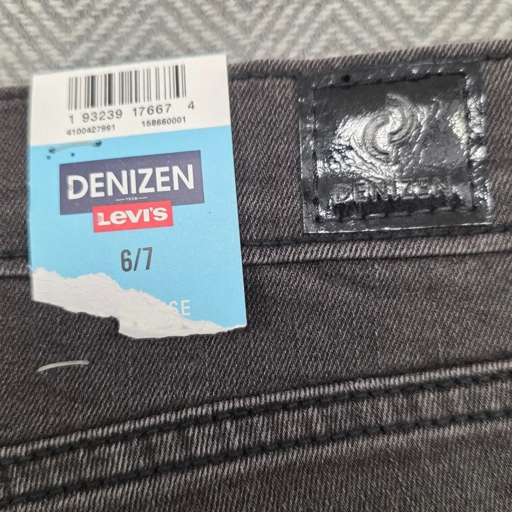 Denizen from Levis denizen from